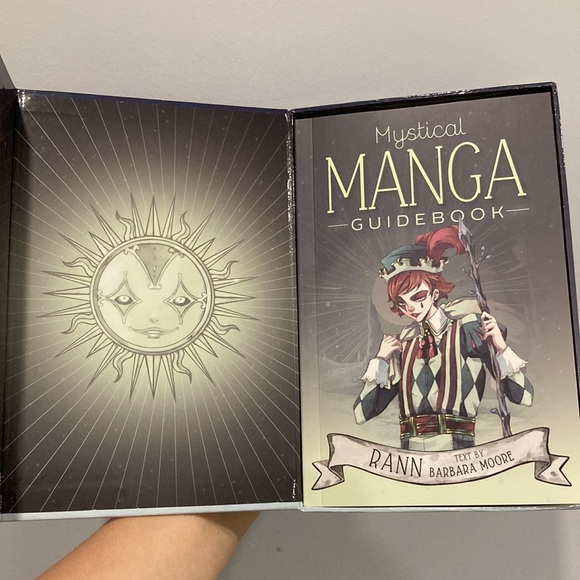Mystical Manga Tarot Deck - Picture 2 of 6